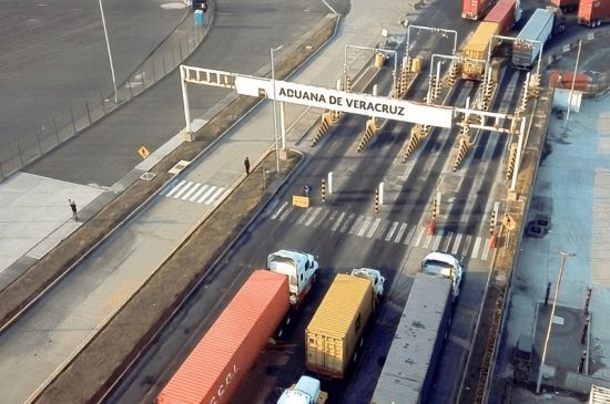 Reforma aduanera amplía embargos y restringe liberación de carga